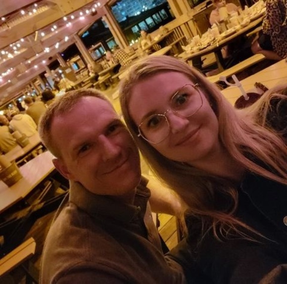 Meet your Posher, Dovail - Picture 1 of 1